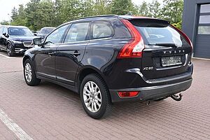 Volvo  D5 AWD AUT*Summum*PANO*BLIS*DYNAUDIO*AHK