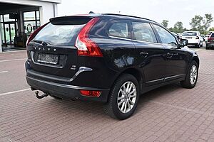 Volvo  D5 AWD AUT*Summum*PANO*BLIS*DYNAUDIO*AHK