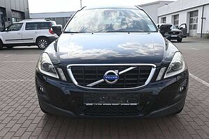 Volvo  D5 AWD AUT*Summum*PANO*BLIS*DYNAUDIO*AHK