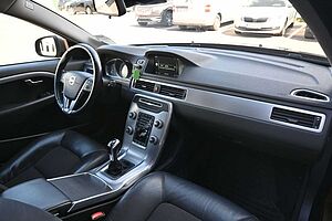 Volvo  D4 Schalter Classic*NAVI*STHZ*