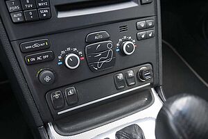 Volvo  D5 Autom. AWD R-Design*AHK*7-Sitz