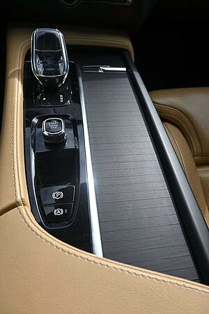 Volvo  T8 Inscript. PHEV AWD*H&K*RFK*PANO*STHZG*