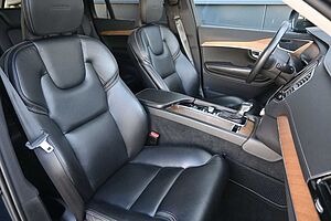 Volvo  D5 AWD Autom. Inscription*LUFT*PANO*AHK