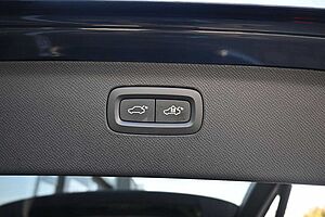 Volvo  D5 AWD Autom. Inscription*LUFT*PANO*AHK