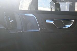 Volvo  R Design PHEV MAPS*Luft*B&W*STHZG*HUD*