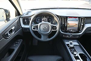 Volvo  B5 Benzin AWD Ultra Dark*PANO*360°*LUFT*ACC
