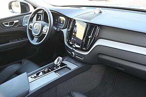 Volvo  T8 Plug-In Ultra Dark*STDHZG*360°*Massage*