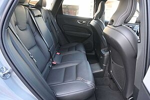Volvo  T8 Plug-In Ultra Dark*STDHZG*360°*Massage*