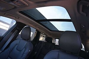 Volvo  T8 Plug-In Ultra Dark*STDHZG*360°*Massage*