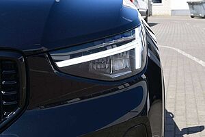 Volvo  B3 DKG Plus Black Edition*FSHZG*360°*ACC