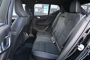 Volvo  B3 DKG Plus Black Edition*FSHZG*360°*ACC