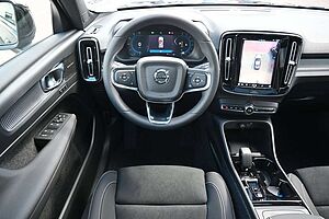 Volvo  B3 DKG Plus Black Edition*FSHZG*360°*ACC