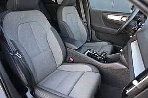 Volvo  B3 DKG Plus Dark*FSHZG*360°*ACC