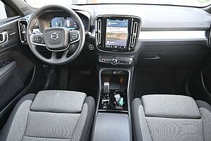 Volvo  B3 DKG Plus Dark*FSHZG*360°*ACC