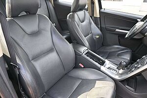 Volvo  D5 AWD AUT*Summum*PANO*BLIS*AHK*Mietkauf