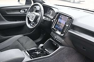 Volvo  Recharge Pure Electric AWD Plus*AHK*