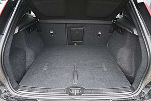 Volvo  Recharge Pure Electric AWD Plus*AHK*