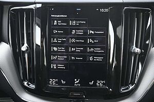 Volvo  B4 R-Design*LED*H&K*360*STHZ*21'
