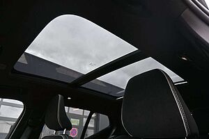 Volvo  B4 Ultimate Dark*PANO*STHZ*H&K*360*20'