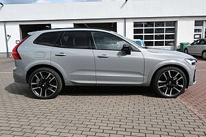 Volvo  B5B AWD Ultra Dark*360°*H/K*AHK*HUD*ACC