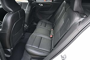 Volvo  T3 R Design *PANO*RFK*H&K*Leder*