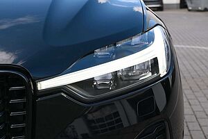 Volvo  B5 B Ultra Black Edition*LUFT*360°*Massage*