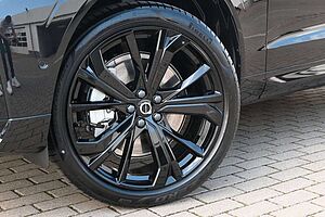 Volvo  B5 B Ultra Black Edition*LUFT*360°*Massage*
