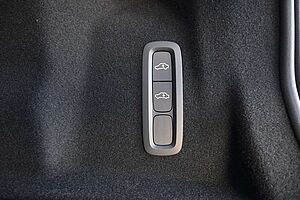 Volvo  B5 B Ultra Black Edition*LUFT*360°*Massage*