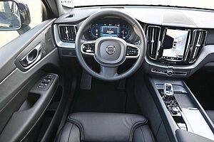 Volvo  B5 B Ultra Black Edition*LUFT*360°*Massage*
