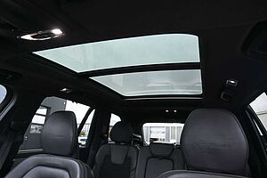 Volvo  R Design AWD