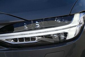 Volvo  Lim. R-Design Plug-In Hyb. AWD*B&W*LUFT*MASS*