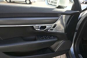 Volvo  Lim. R-Design Plug-In Hyb. AWD*B&W*LUFT*MASS*