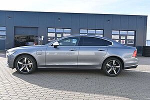 Volvo  Lim. R-Design Plug-In Hyb. AWD*B&W*LUFT*MASS*