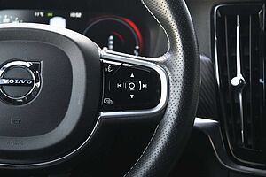 Volvo  Lim. R-Design Plug-In Hyb. AWD*B&W*LUFT*MASS*