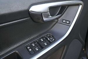 Volvo  3.2L 6-Zylinder