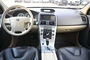 Volvo  3.2L 6-Zylinder
