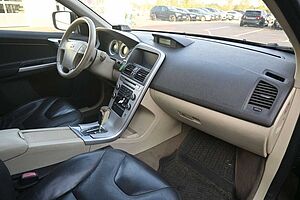 Volvo  3.2L 6-Zylinder