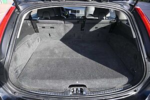 Volvo  Kombi D6 Summum AWD*NAV*LED*TEMPO*