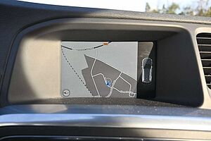 Volvo  Kombi D6 Summum AWD*NAV*LED*TEMPO*