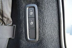 Volvo  **Mietkauf**V90 D5 Mom. *LED*PPilot*CD*CAM*BLIS