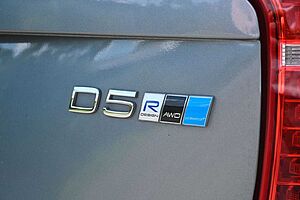 Volvo  Mietkauf*XC90 D5 AWD*R-Design*STHZ*360°*LUFT*AHK