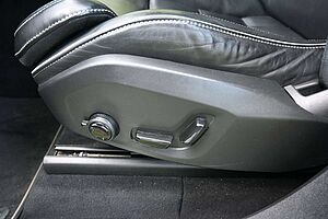 Volvo  Mietkauf*XC90 D5 AWD*R-Design*STHZ*360°*LUFT*AHK