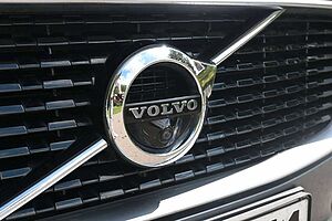 Volvo  Mietkauf*XC90 D5 AWD*R-Design*STHZ*360°*LUFT*AHK