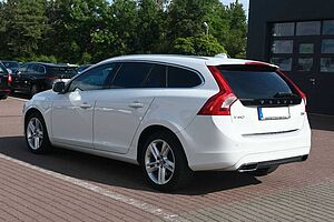 Volvo  **Mietkauf**V60D6*Sum*SD*NAVI*STHZ*E-KZ*Miete