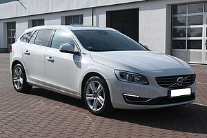 Volvo  **Mietkauf**V60D6*Sum*SD*NAVI*STHZ*E-KZ*Miete