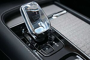 Volvo  V90 B4 D AWD Cross Country *Pano*STDHZG*ACC