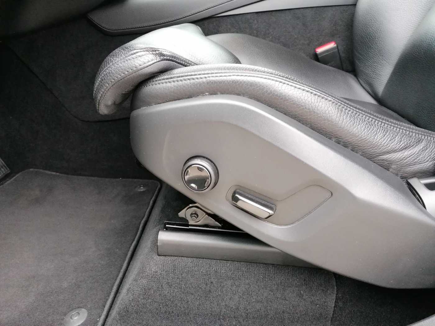 Volvo  R Design