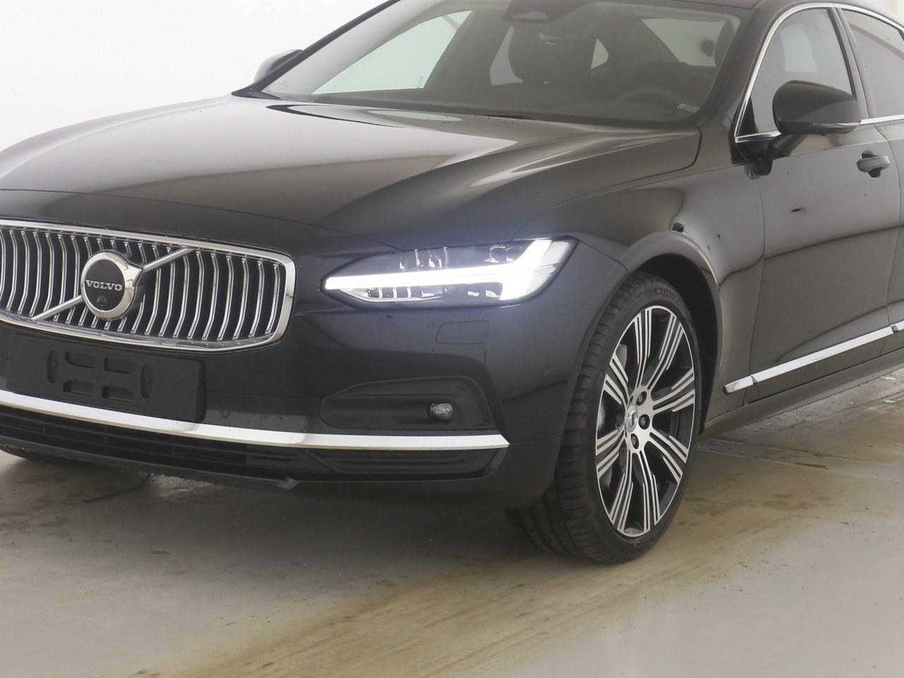 Volvo  20'