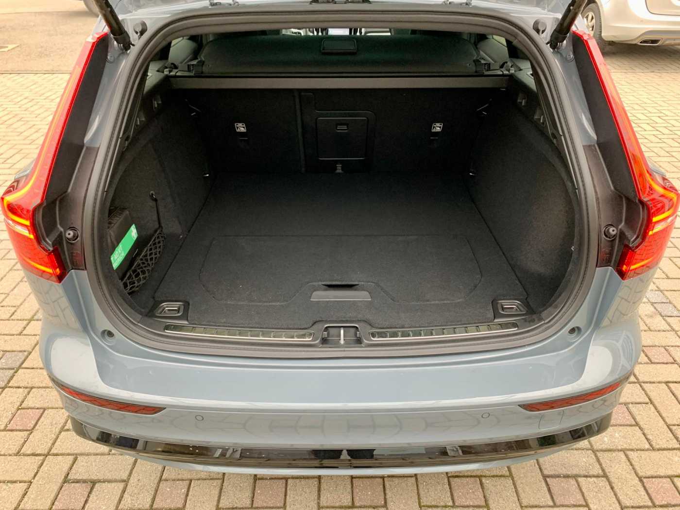 Volvo  19'