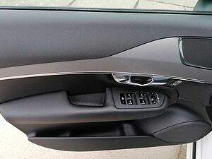 Volvo  R Design